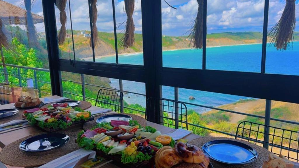 Marina Fener Hotel Istanbul Airport Karaburun  Exterior foto