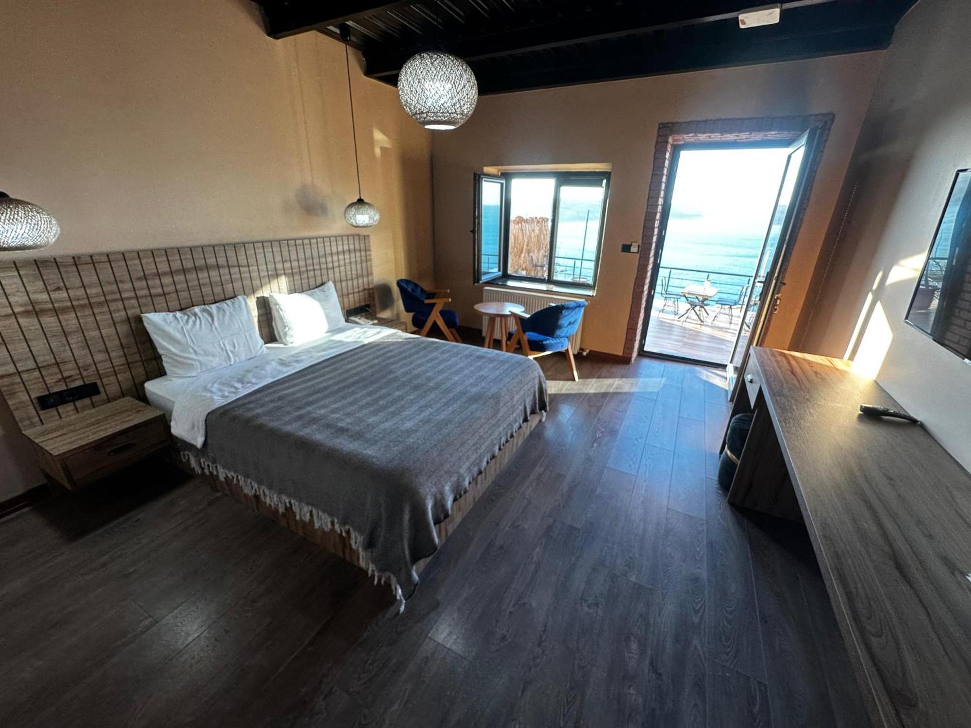 Marina Fener Hotel Istanbul Airport Karaburun  Exterior foto
